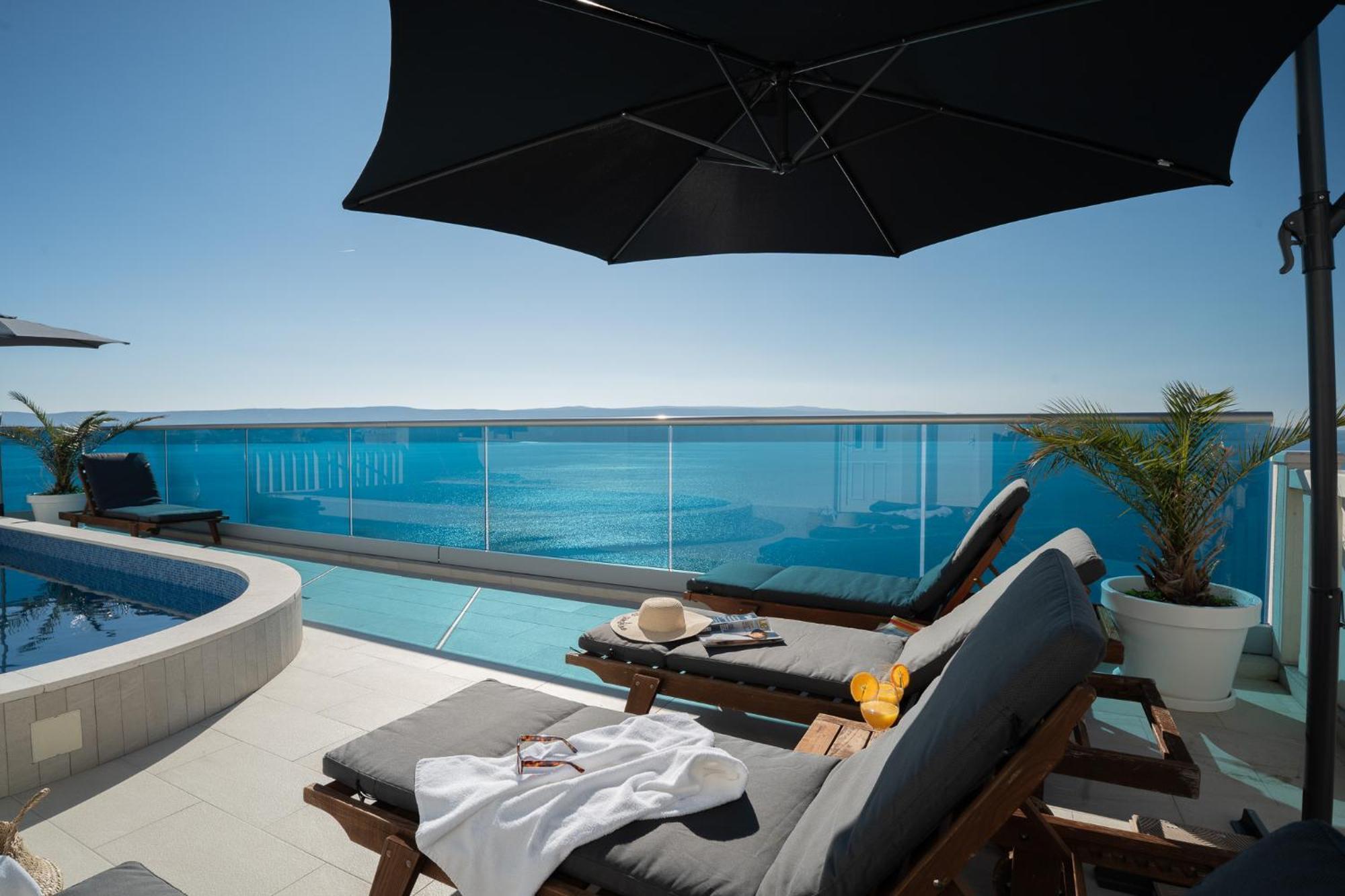 Sunny Hill Apartments With Rooftop Pool Čelina Exterior photo